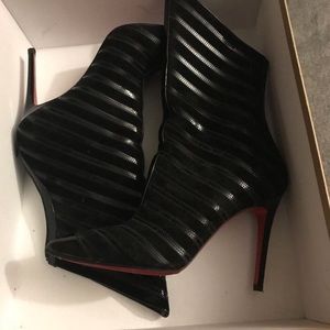 Christian Louboutin. In sexy/excellent condition.